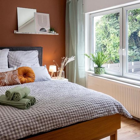Wohlfuehlwohnung Mit 25 Qm Terrasse, Netflix Koblenz (Rhineland-Palatinate) Exterior foto