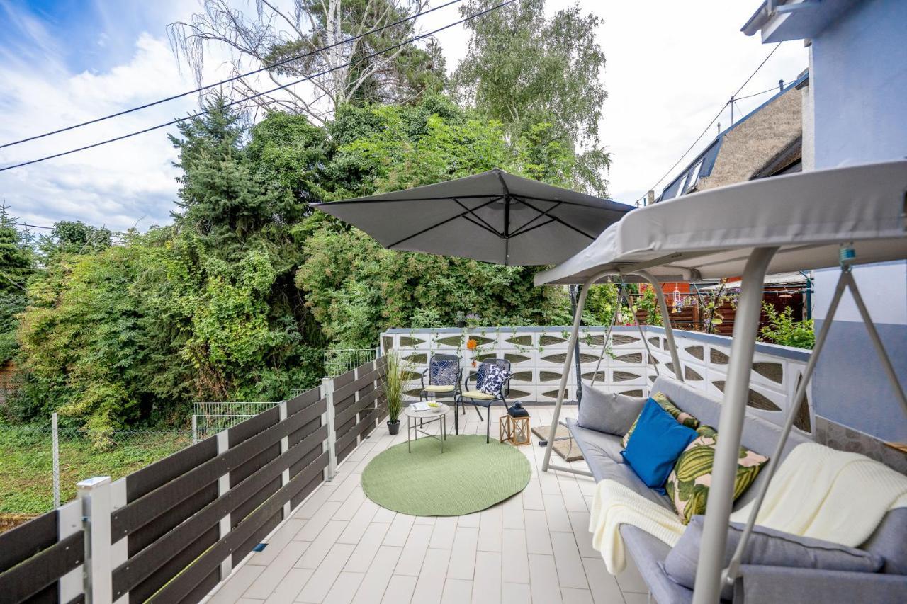 Wohlfuehlwohnung Mit 25 Qm Terrasse, Netflix Koblenz (Rhineland-Palatinate) Exterior foto